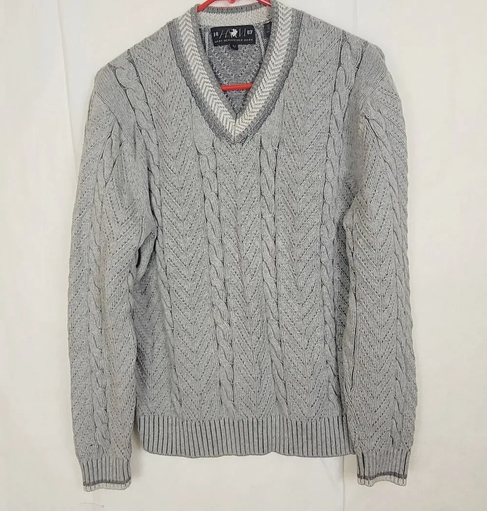 Hart Schaffner Marx grey cable knit v-neck sweater Size Medium Preppy Old Money